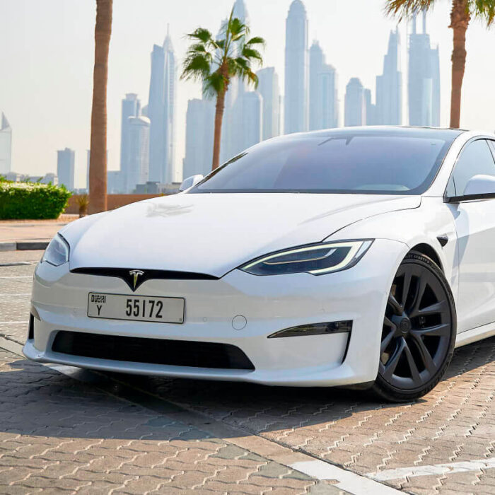 Tesla S Plaid 2022